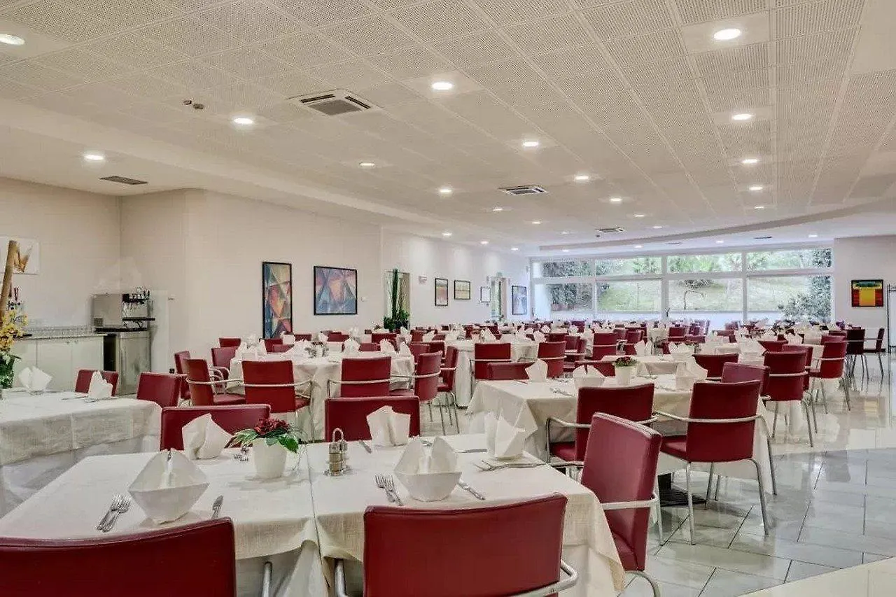 Appart hôtel Residence Eden Peschiera del Garda